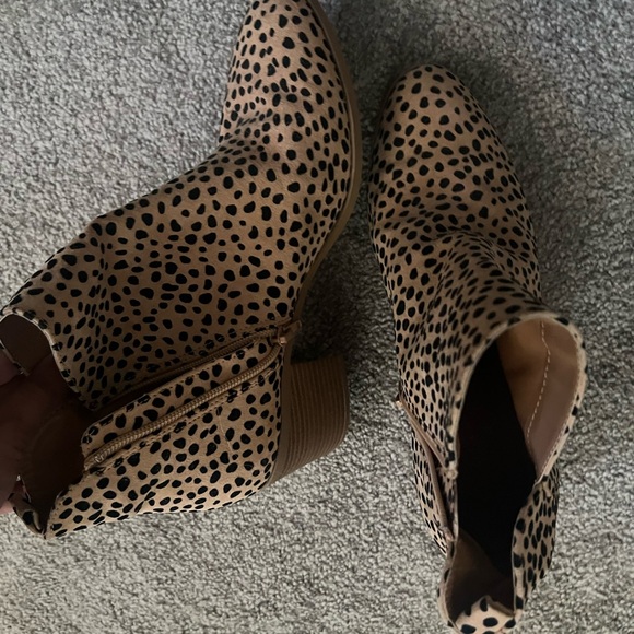 Selling these cute Marshall’s Boots:) - Picture 1 of 2